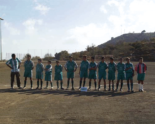 El equipo durante la presentacin en el campo de El Pinar.