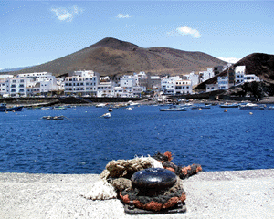 Vista del muelle  - Sicht von der Mole  - View from the port