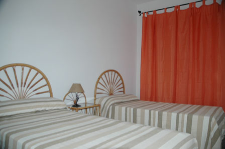 APARTAMENTOS VILLA MARINA - Dormitorio